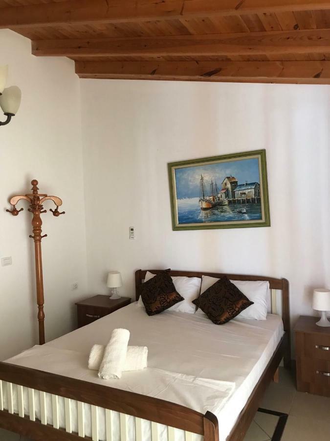Biraci Residence Ksamil Bagian luar foto
